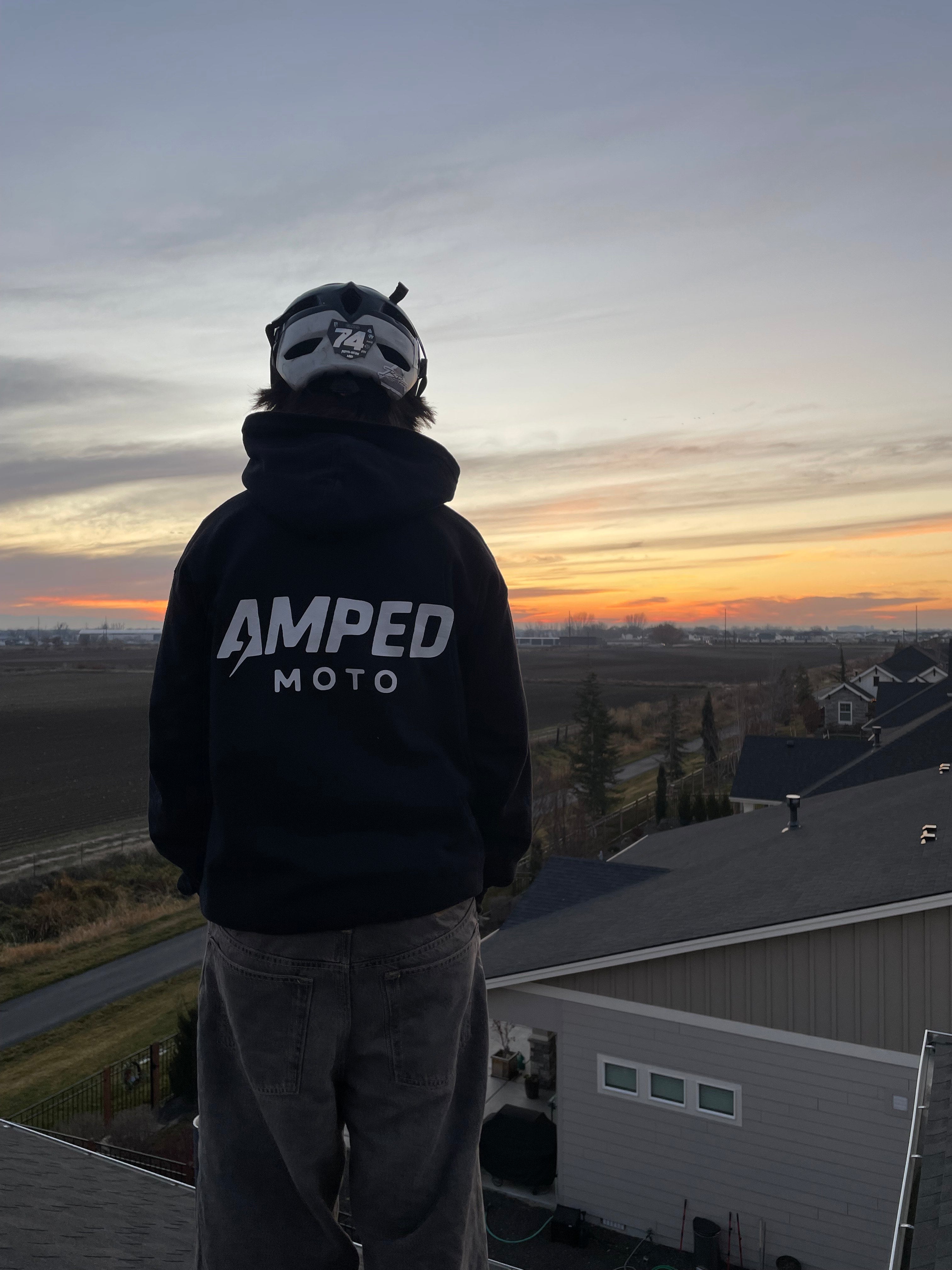 Amped moto black sweatshirt